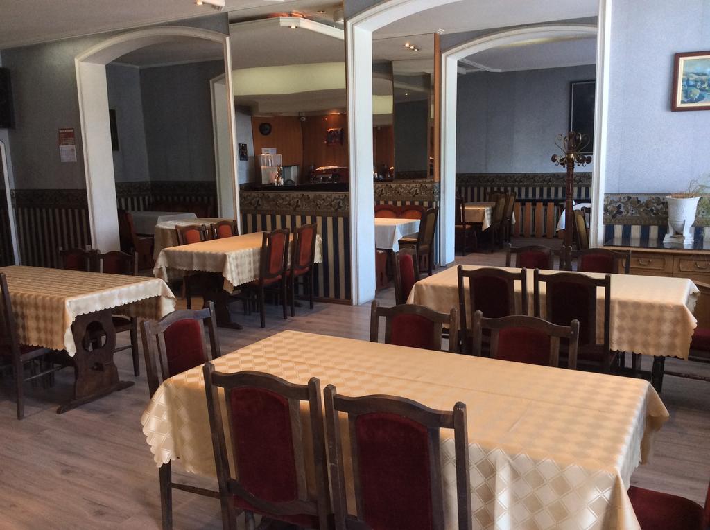 National Hotel Ruse Eksteriør bilde