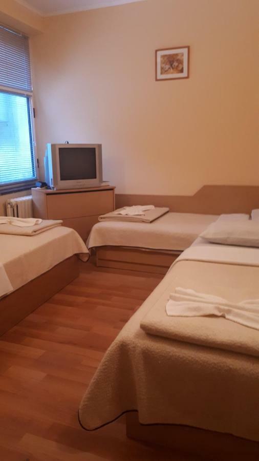 National Hotel Ruse Eksteriør bilde